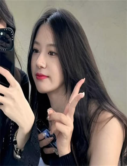 欧美无人区码卡二卡3卡4乱码_老司机最新福利更新_第一次啪要猛J还是要温柔点